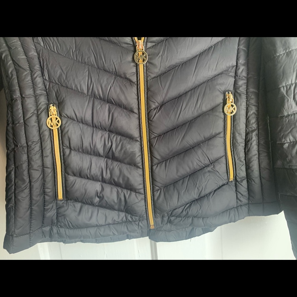 Michael Kors Puffer Jacket - Picture 3 of 5